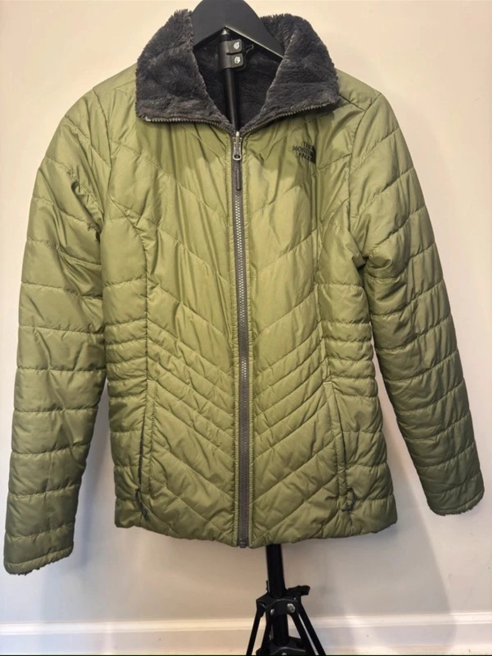 The North Face Women's Olive Green Quilted Reversible Jacket